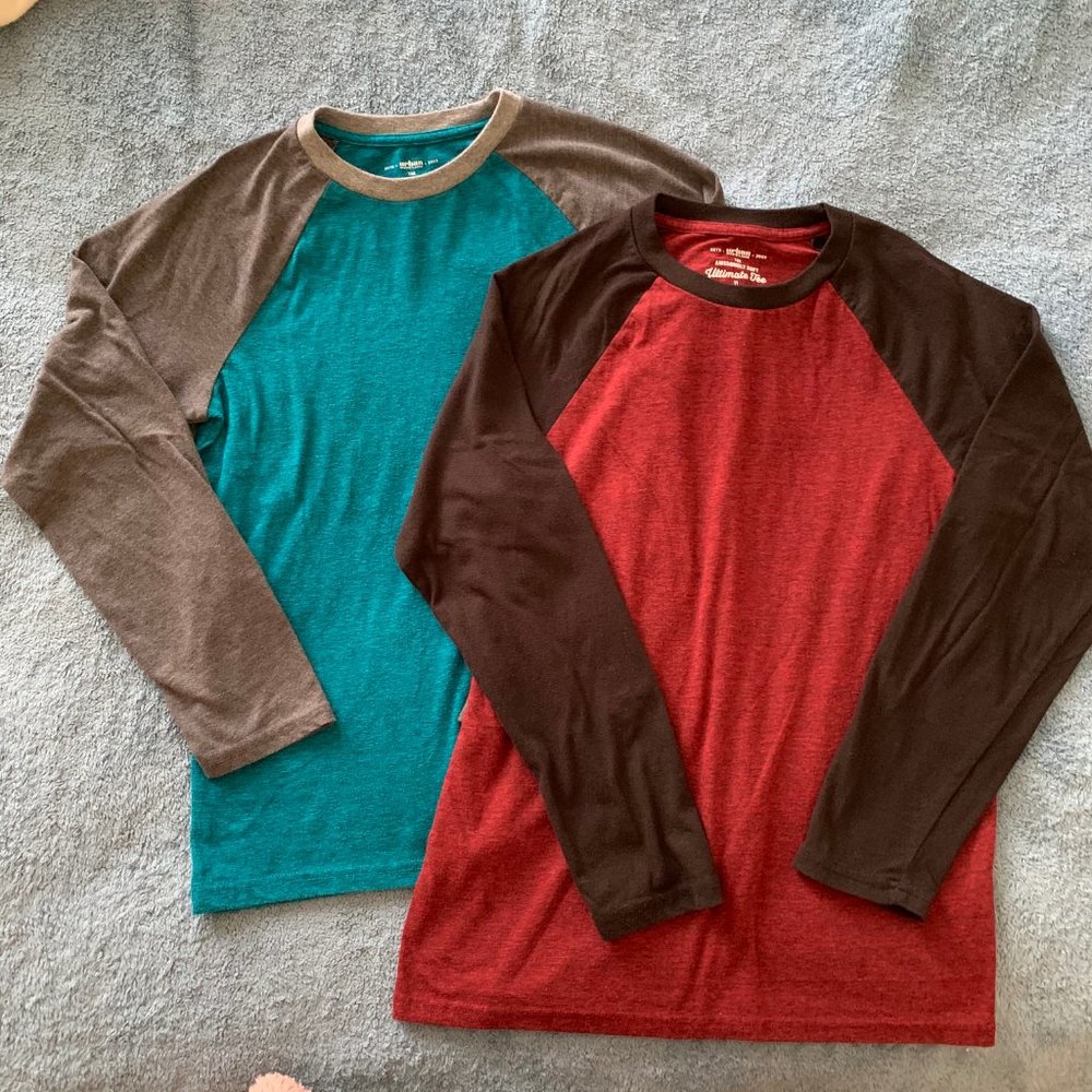 Urban Pipeline Boys XL  Long Sleeve Tees